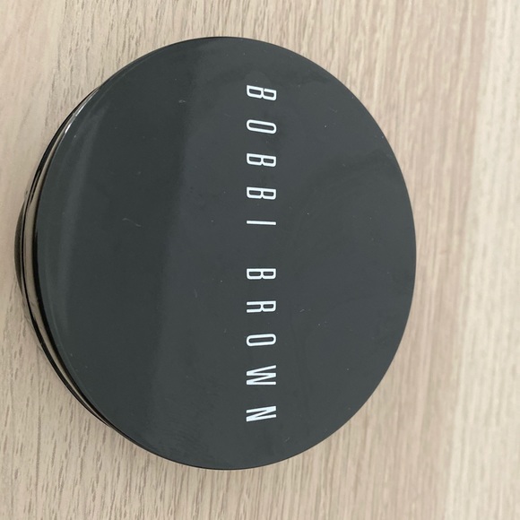 Bronzing Powder - Picture 1 of 3